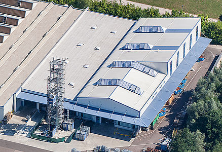 2012 Bau einer 3.300 m² großen Produktions- und Versandhalle für Groß- und Industrieaufzüge