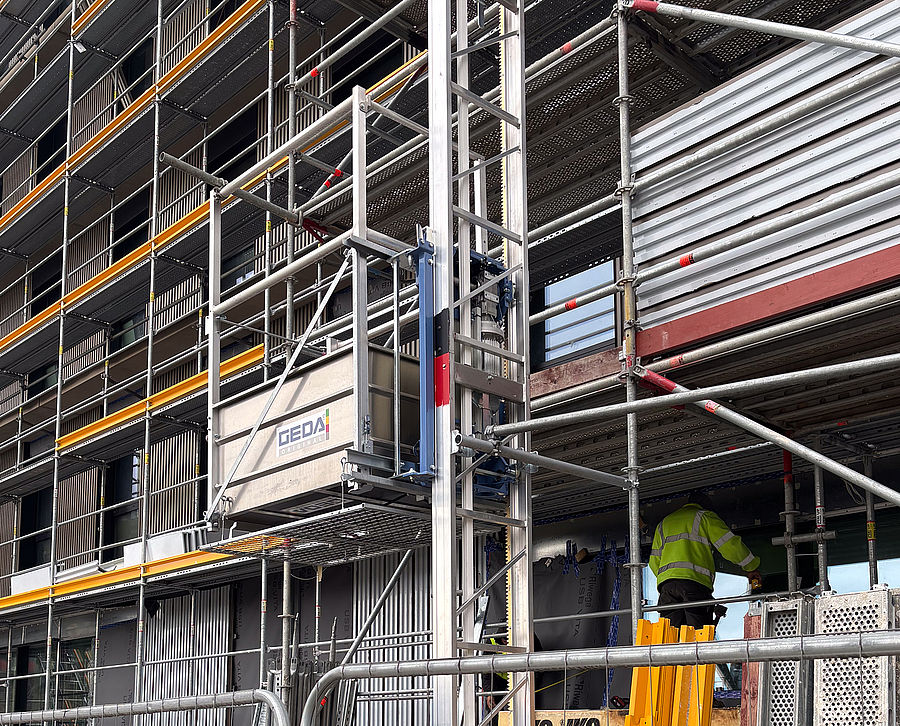 Façade renovation 1