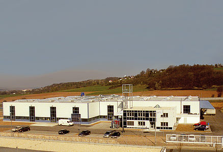 2002 Acquisition de BMG et nouveau bâtiment à Gera