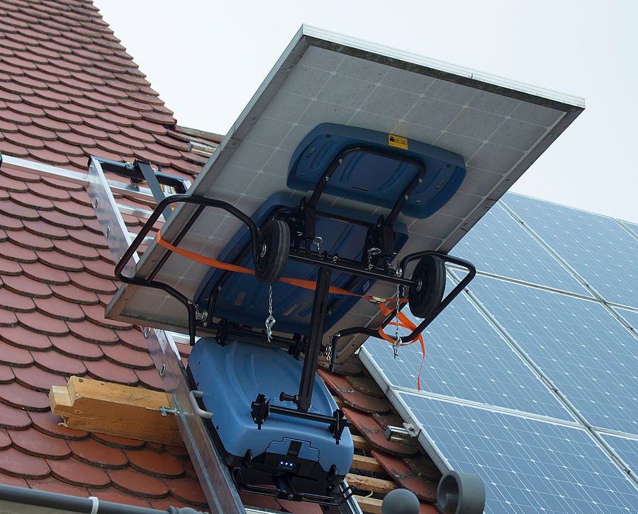 Transport of photovoltaic elements Mertingen 2