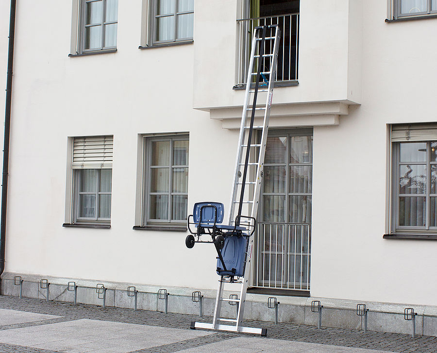 Town hall Asbach-Bäumenheim 2