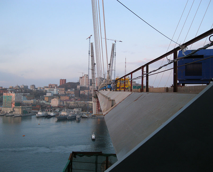 Golden Horn Bay Bridge Vladivostok 2