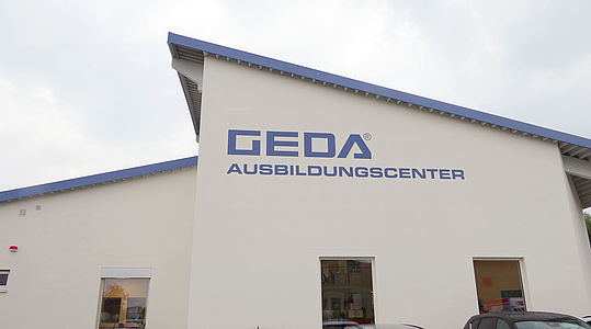 2021 Eröffnung des neuen hochmodernen Ausbildungscenters