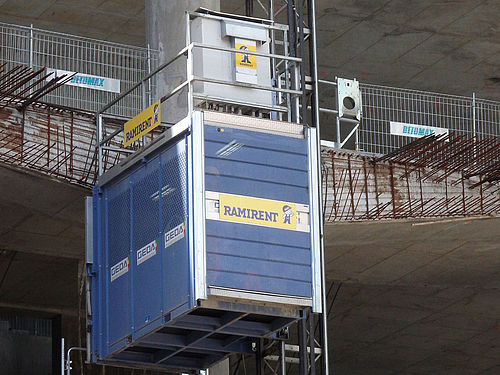 Geda In Position On The Highest Office Building In Poland
