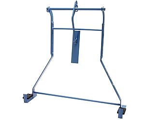 Board lifting frame