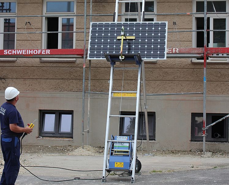 solar panel pulley system